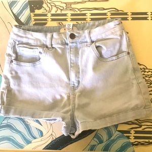F21 shorts US 27, very light denim. Like new!